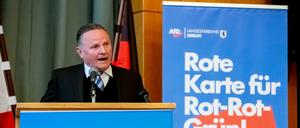 Georg Pazderski, Landesvorsitzender der AfD Berlin, spricht beim Parteitag der AfD Berlin.