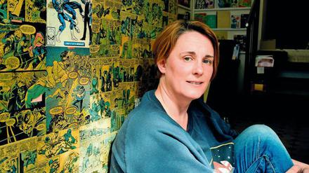 Comiczeichnerin Elke Steiner hat ihre eigene queere deutsch-russische Liebesgeschichte gezeichnet.