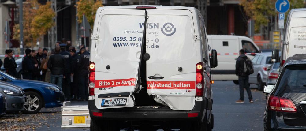 Am 18. Oktober 2018 überfielen mehrere Maskierte in der Nähe des Berliner Alexanderplatzes einen Geldtransporter.