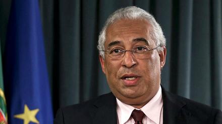 Portugals Ministerpräsident Antonio Costa spricht bei einer Pressekonferenz. 