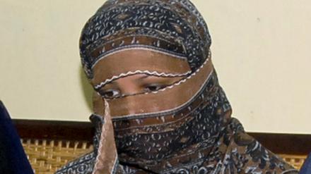 Die pakistanische Christin Asia Bibi bei einer Anhörung in einem Gefängnis in Sheikhupura. 