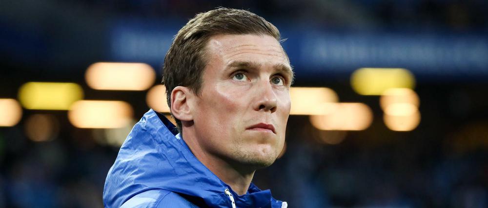 Er bleibt. Hamburgs Trainer Hannes Wolf steht weiter an der Seitenlinie beim HSV.