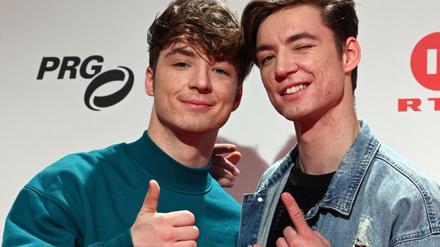 Die Zwillingsbrüder Roman (links) und Heiko Lochmann alias "Die Lochis" nehmen Abschied von Youtube.