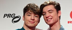 Die Zwillingsbrüder Roman (links) und Heiko Lochmann alias "Die Lochis" nehmen Abschied von Youtube.