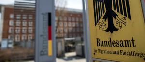 Die Bremer Staatsanwaltschaft ermittelt gegen den Asylbetrug in der Bamf-Außenstelle Bremen.