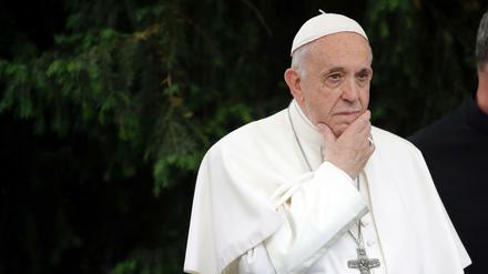 Papst Franziskus hat eine Meldepflicht für Missbrauchsfälle erlassen.