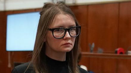 Die Hochstaplerin Anna Sorokin vor Gericht. 