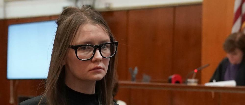 Die Hochstaplerin Anna Sorokin vor Gericht.