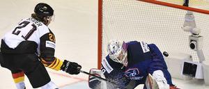 Moritz Seider bringt Deutschland in dieser Szene mit 1:0 in Führung.
