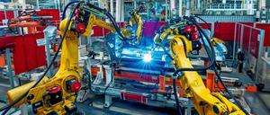 Energieintensiv, mit hoher Wertschöpfung und eine Säule des Wohlstands: Die deutsche Autodindustrie. 