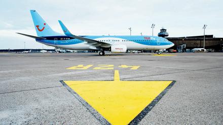 Es geht abwärts. Auch das Flugverbot der Boeing 737 Max-Maschinen belastet die Bilanz von TUI.