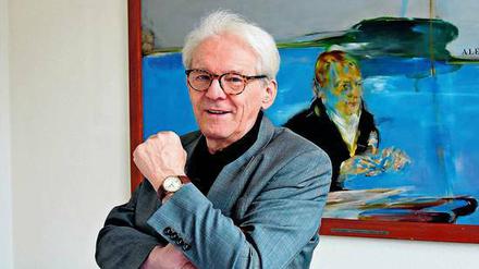 Karl Max Einhäupl, noch Charité-Chef und früherer Vorsitzender des Wissenschaftsrates, in seinem Büro.