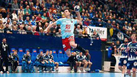 Er trifft und trifft. Hans Lindberg ist der torgefährlichste Berliner – bei den Füchsen hoffen sie auch heute im Halbfinale des EHF-Pokals gegen Porto auf ihn. 