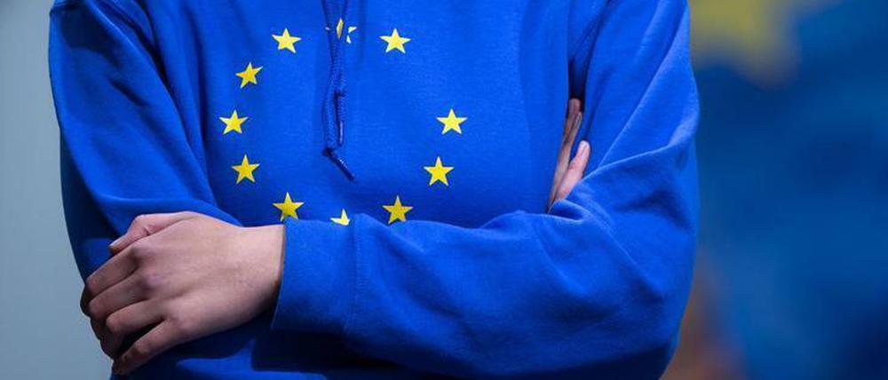 Auch SPD-Spitzenkandidatin Katarina Barley trägt den Europa-Pullover der Influencer