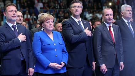Angela Merkel und Manfred Weber unterstützten am Samstag mit ihrem Auftritt den Europawahlkampf der konservativen kroatischen Regierungspartei HDZ.