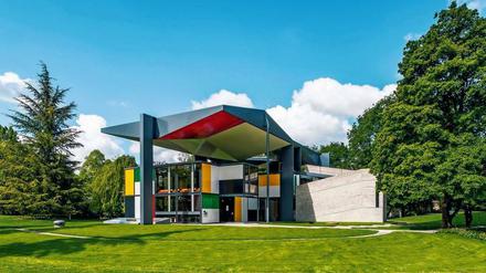 Das 1967 vollendete Gebäude ist der letzte Bau des legendären Architekten und sein einziger aus Stahl und Glas. 