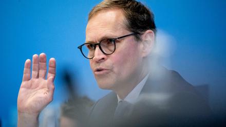 Michael Müller (SPD), Regierender Bürgermeister von Berlin, fehlen für sein Modellprojekt für ein Grundeinkommen die Unterstützer. 