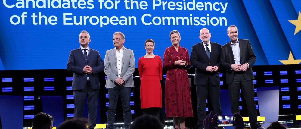Debatte der Spitzenkandidaten: Jan Zahradil (l-r) aus Tschechien, Nico Cue aus Spanien, Ska Keller aus Deutschland, Margrethe Vestager aus Dänemark, Frans Timmermans aus den Niederlanden und Manfred Weber (CSU) aus Deutschland.