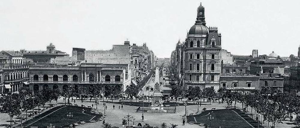 Die Hauptstadt macht sich fein. 1894 wird in Buenos Aires die von Prachtbauten und eleganten Cafés flankierte Avenida de Mayo eingeweiht.