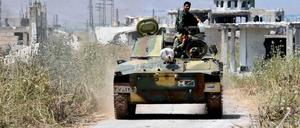 Kräfte der syrischen Armee in Kafr Nabuda, etwa 40 Kilometer nördlich von Hama