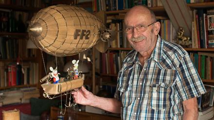 Der Comiczeichner und Erfinder des Mäuse-Duos Fix und Fax, Jürgen Kieser.