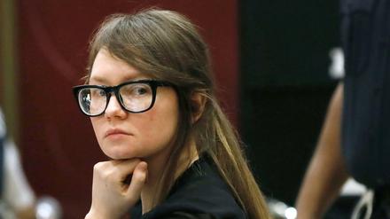 Die deutsch-russische Anna Sorokin besaß keinen Cent, täuschte jedoch talentiert vor, eine Prinzessin zu sein.