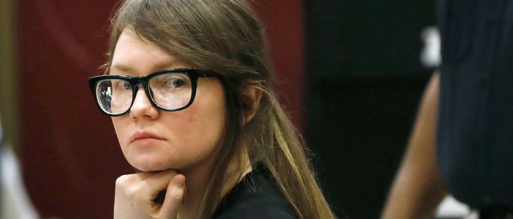 Die deutsch-russische Anna Sorokin besaß keinen Cent, täuschte jedoch talentiert vor, eine Prinzessin zu sein.