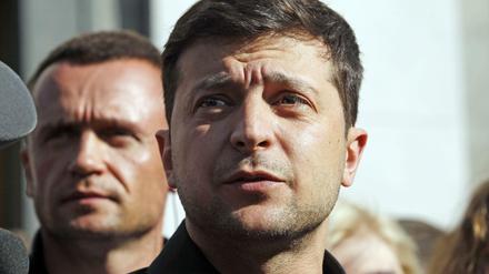 Wahlsieger Wolodymyr Selenski soll am Montag offiziell in sein Amt eingeführt werden.