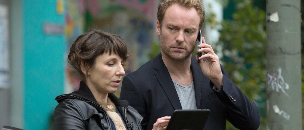Meret Becker und Mark Waschke im "Tatort"
