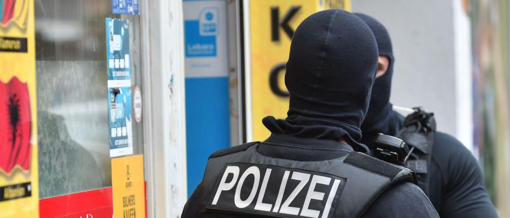 Verdächtige aus dem Clan-Milieu betreiben in Berlin öfter Läden.