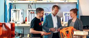 Blick in das Fablab der TU Graz mit Anwendungen zur digitalen Fertigungstechnik.