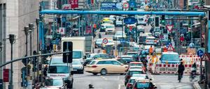Dicht an dicht. So sieht die Friedrichstraße an normalen Tagen aus. 