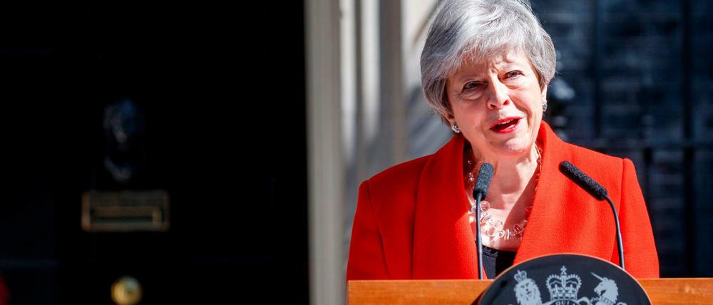 Theresa May gibt ihren Rücktritt bekannt vor ihrem Amtssitz in 10 Downing street in London.