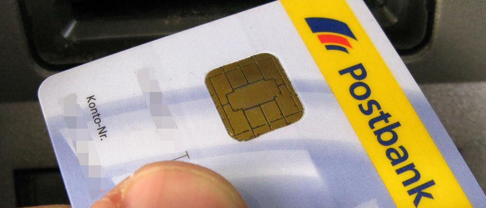 Die Postbank bestätigt auf Anfrage, dass sie mit dem Anwalt Ralf Heyl zusammenarbeitete.