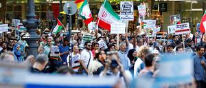 Demonstranten beim Al-Quds-Tag im vergangenen Jahr in Berlin.