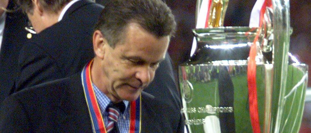 Unbegreiflich. Ottmar Hitzfeld nach dem sicher geglaubten Champions-League-Sieg 1999.