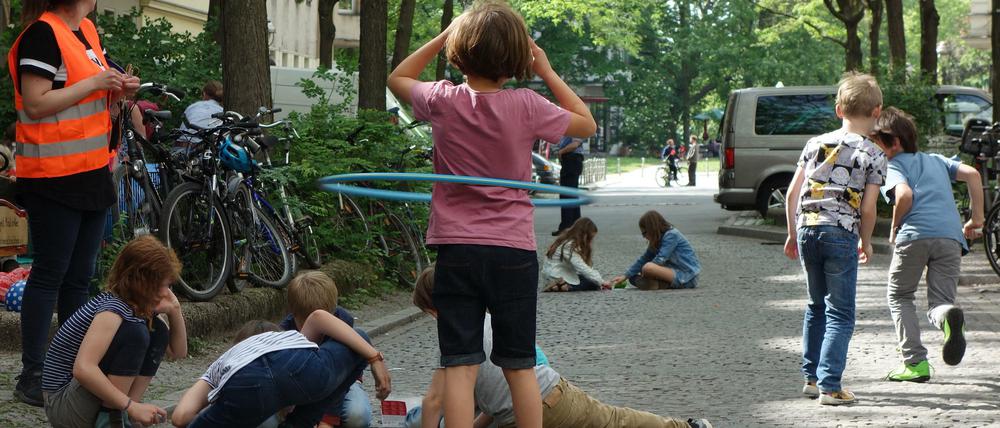 Mittwochs zwischen 14 und 18 Uhr wird die Böckhstraße zur Spielstraße.