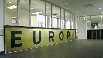 Ein Rechtsruck bei den Europawahlen blieb aus. Im Bild ein Kunstwerk am Eingang zum Hafen in Göteborg von Runo Lagomarsino mit dem Titel „Europa“. Er ist zur Zeit Gast des Künstlerprogramms des DAAD in Berlin.