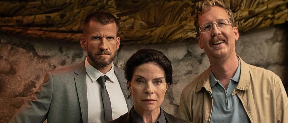 Bissig-böse: Die Politsatire mit Gudrun Landgrebe, Fabian Siegismund (links) und Uke Bosse.