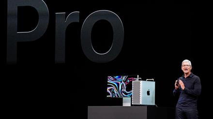 Apple-Chef Tim Cook präsentiert den neuen Mac Pro.