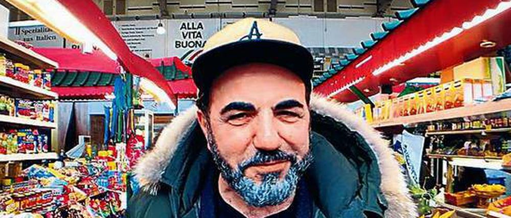  Adnan Maral,  Schauspieler,