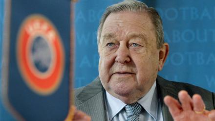Mit ruhiger Hand: Lennart Johansson war zwischen 1990 und 2007 Uefa-Präsident.