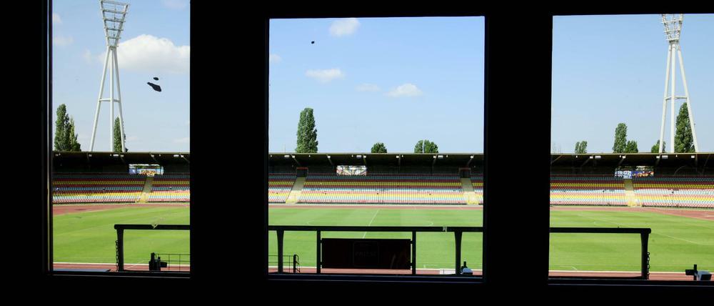 Licht und Schatten. 2023 sollen im Jahn-Sportpark in Prenzlauer Berg die Special Olympics stattfinden. Doch das ist ambitioniert.