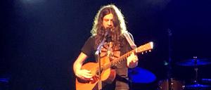 Kurt Vile am Dienstagabend (4.Juni 2019) auf der Bühne des Astra-Kulturhauses. 