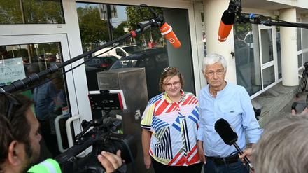 Hermann Kuhn, Co-Vorsitzender von Bündnis 90/Die Grünen im Bundesland Bremen, und Alexandra Werwath, Landesvorstandssprecherin der Grünen