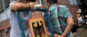 Die Linke kritisiert das Vorgehen des Bamf.