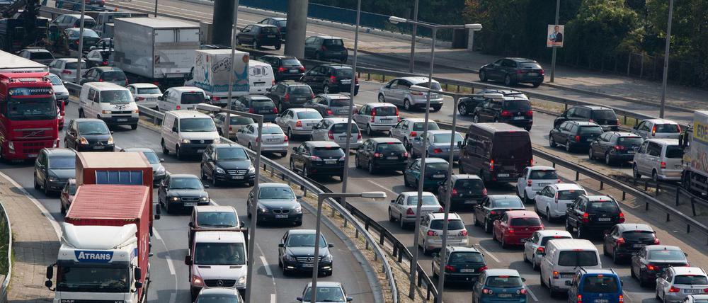 Die Stadtautobahn A100 in Berlin.