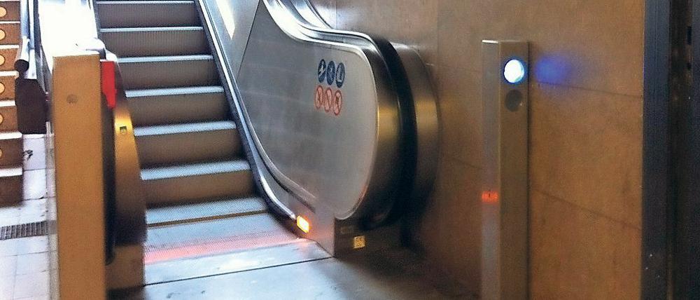 Nichts läuft mehr. Rolltreppe am Anhalter Bahnhof