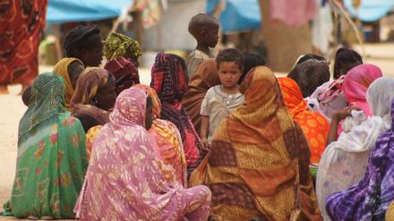 Flüchtlinge aus Mali in einem Flüchtlingslager.