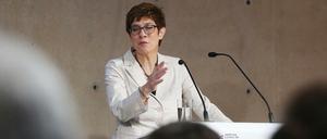 CDU-Vorsitzende Annegret Kramp-Karrenbauer hält eine Rede auf der Deutsch-Amerikanischen Konferenz der Atlantik-Brücke.